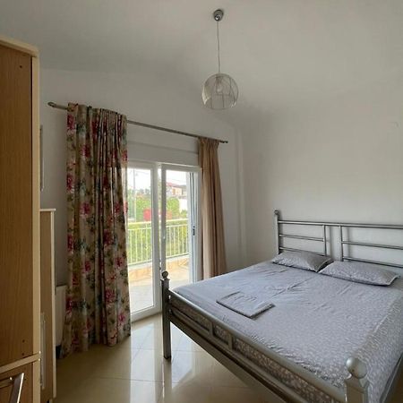 Elani Villa"S Luaran gambar